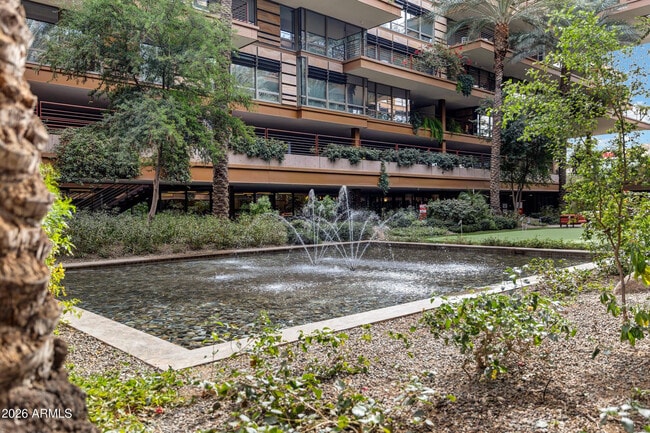 Building Photo - 7161 E Rancho Vista Dr