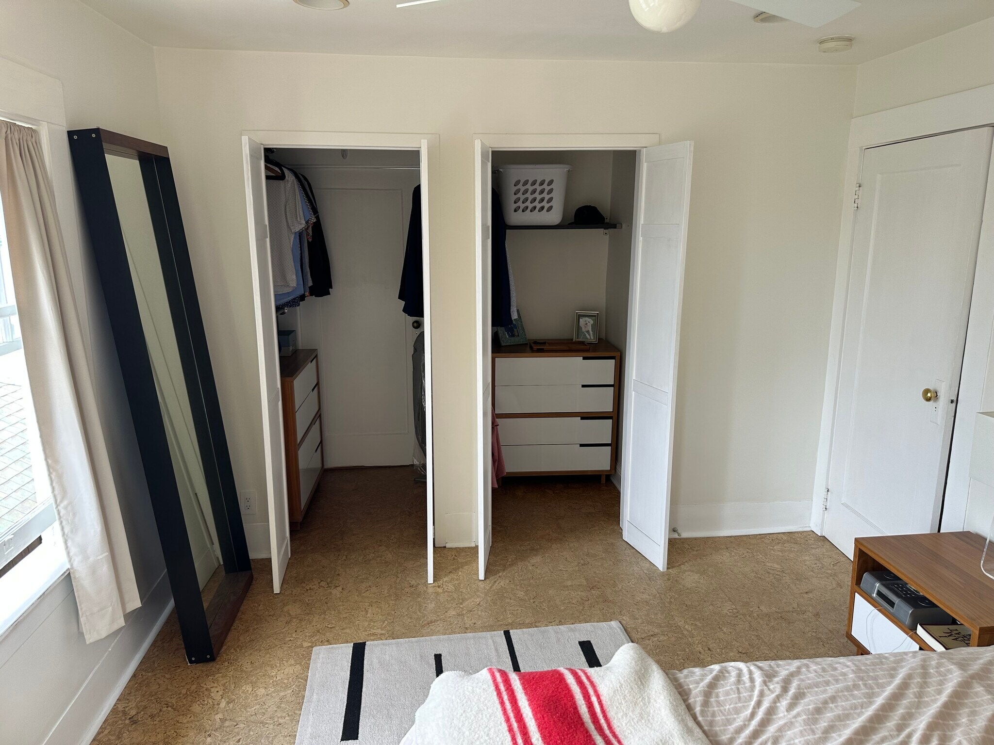Primary Bedroom with double walk-in closet - 6026 Harwood Ave