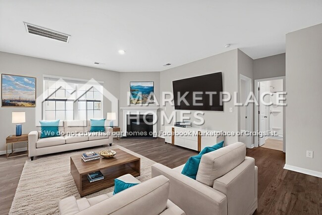 Building Photo - 923 Elliot Rd