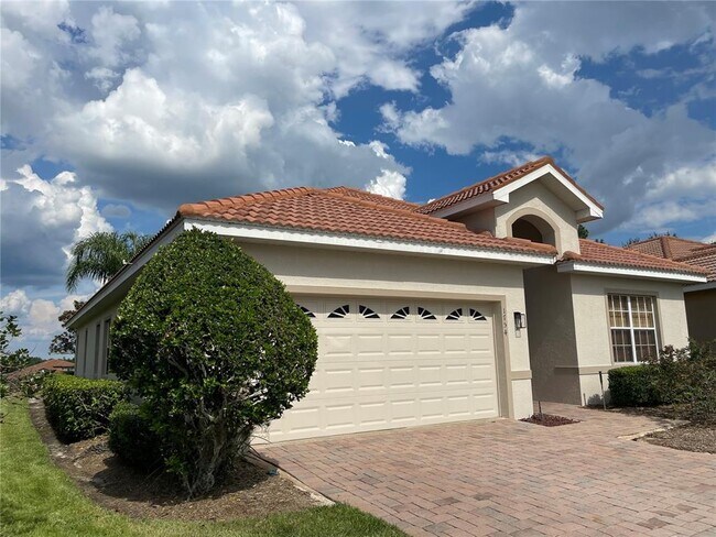 Building Photo - 1754 Altavista Cir