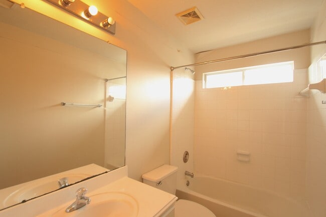 Building Photo - 4430 Waverly Canyon Ln