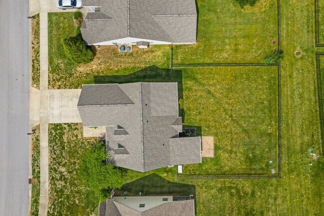 Building Photo - 1141 Old Duke Dr