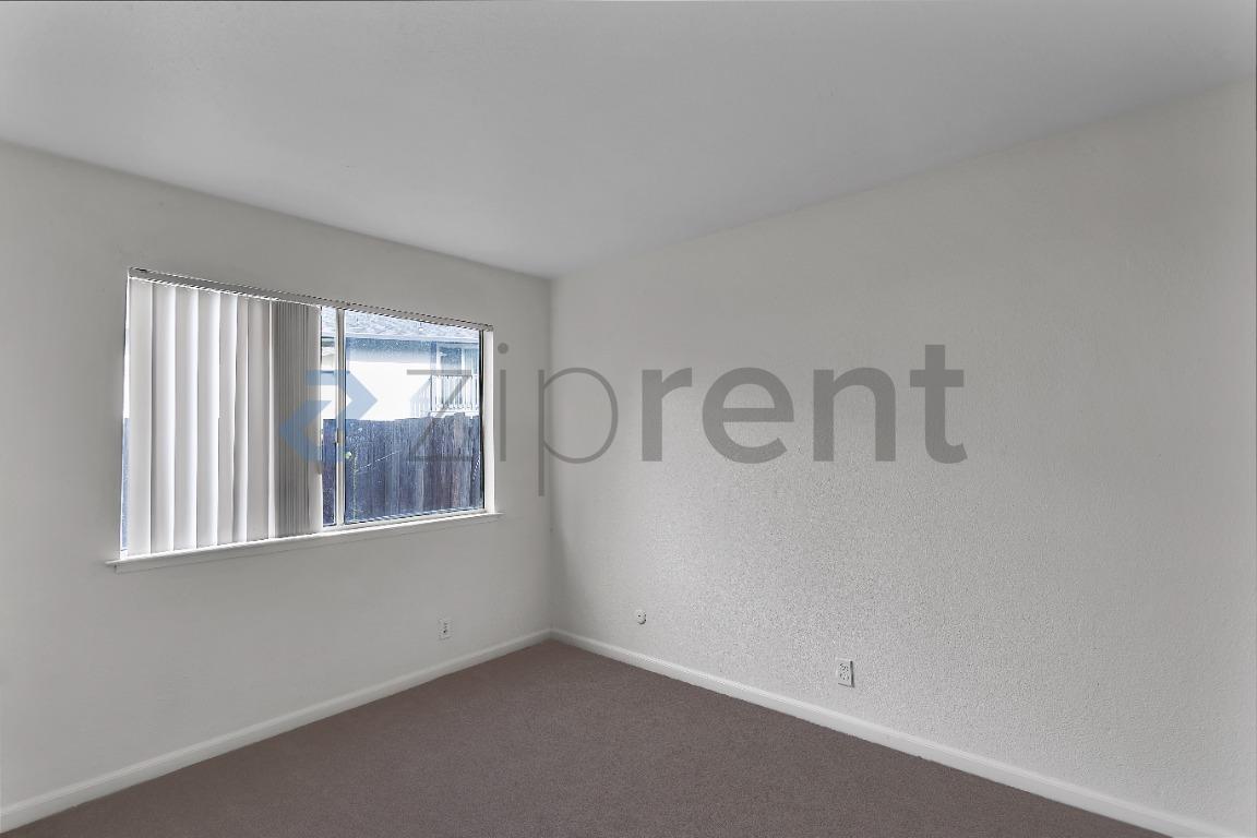 Building Photo - 417 Alamo Creek Ct