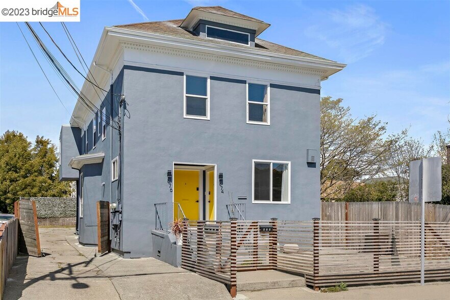 Building Photo - 874 36th St