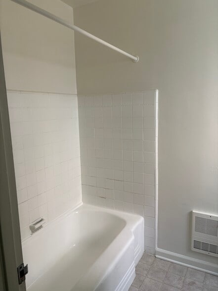 Bathroom - 322 Cornell Dr