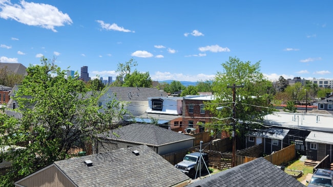 Building Photo - 3773 N Williams St