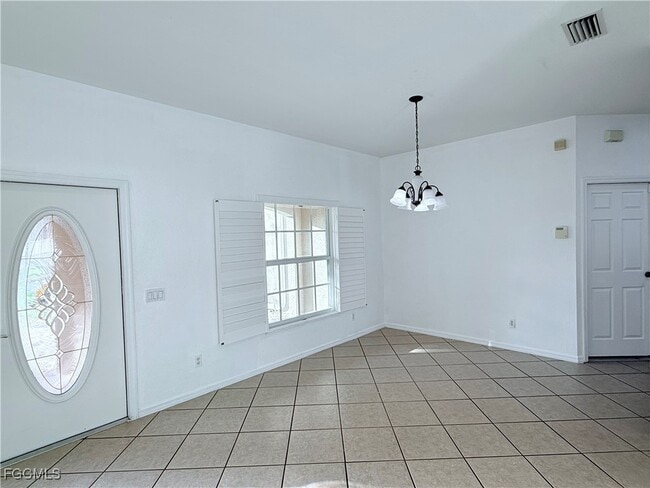 Building Photo - 8258 Silver Birch Way