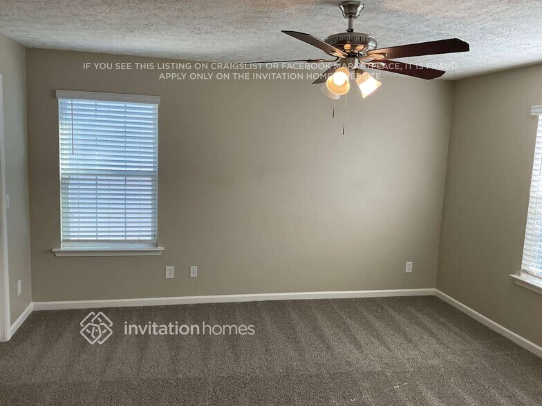 Building Photo - 208 Osmanthus Way