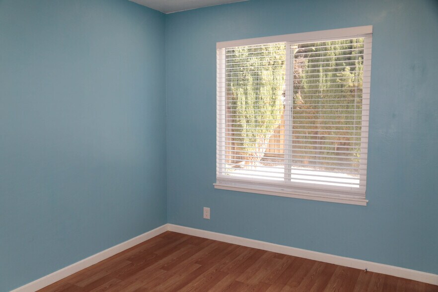 Building Photo - 4160 Arpeggio Ave