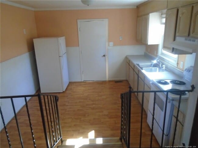 Building Photo - 217 Randolph Ave