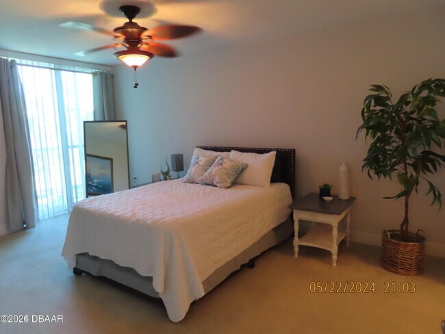 Building Photo - 5500 Ocean Shore Blvd