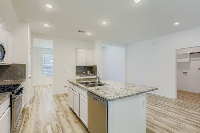 Building Photo - 3523 Britton Burrow Way