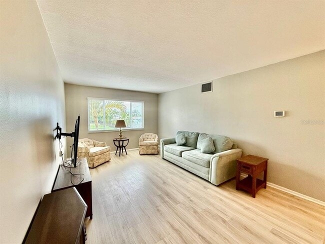 Building Photo - 3575 Gulf Blvd