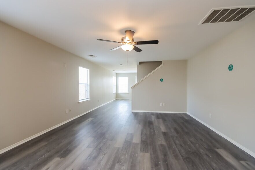 Building Photo - 22922 Twisting Pine Dr
