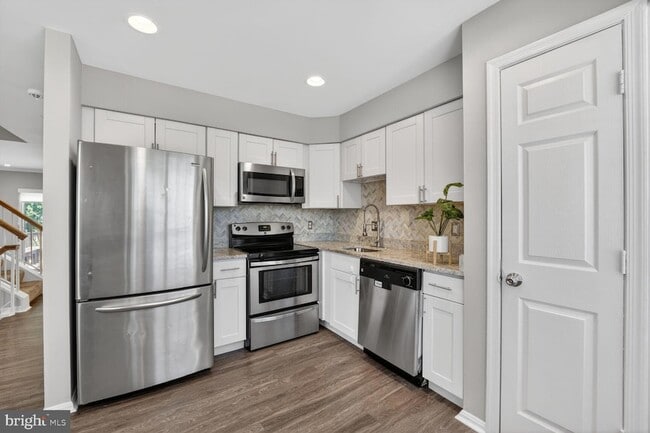 Building Photo - 13828 Captain Marbury Ln