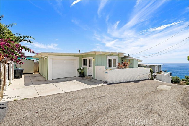 Building Photo - 31674 Seacove Dr