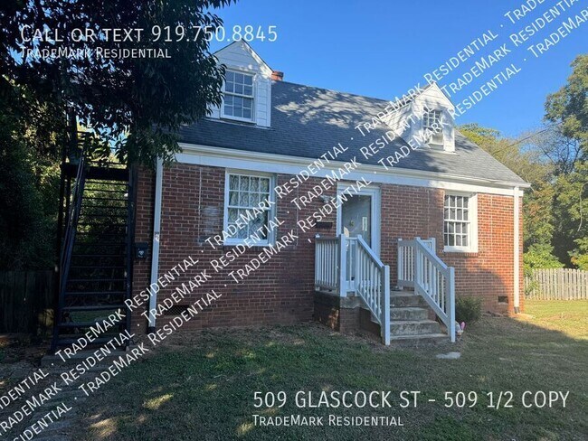 Building Photo - 1BR/1BA Apartment near Downtown Raleigh