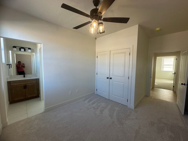 Building Photo - Beautiful New 4 Bedroom Home in Cedar City!