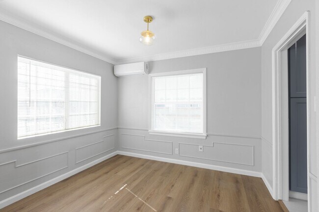 Building Photo - Charming 3-Bedroom Home in Cheviot Hills – Move-In Ready!