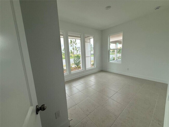 Building Photo - 2949 Sailhouse Dr