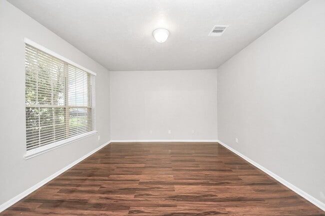 Building Photo - 2906 Windysage Ct