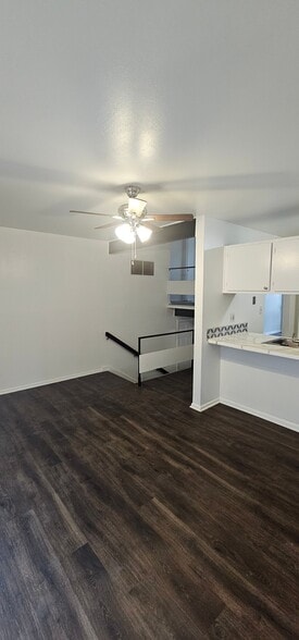 Building Photo - 819 N 70th St