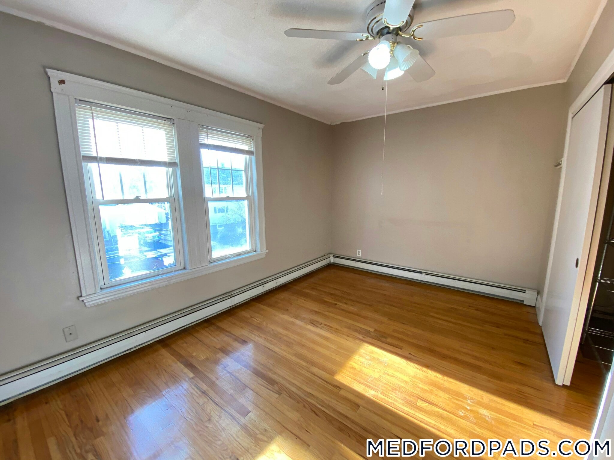 Building Photo - 4 Goldsmith Ave