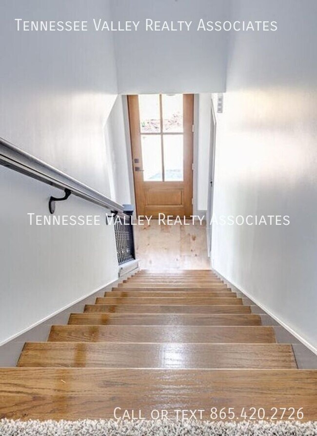 Building Photo - 7814 Lake Mountain Ln