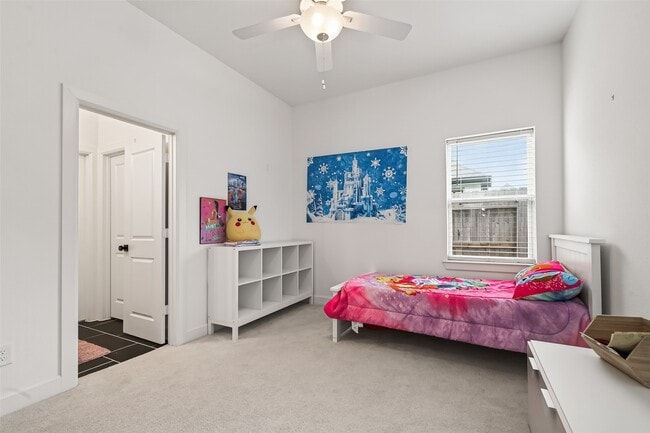 Building Photo - 15503 Salmon Springs Dr