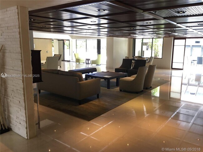 Building Photo - 201 Crandon Blvd