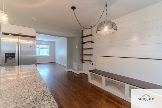 Building Photo - 258 Ridge Ave