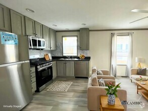 Building Photo - 5489 Minuteman Cir