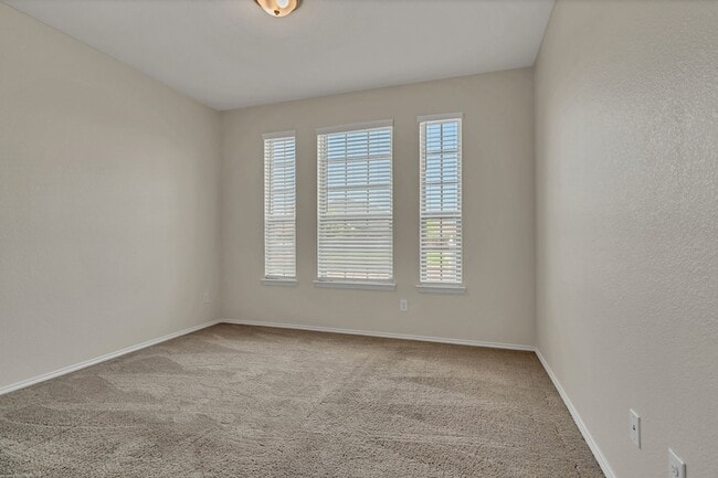 Building Photo - 9028 Zubia Ln