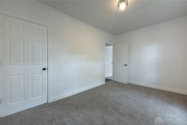 Building Photo - 321 Deeds Ave