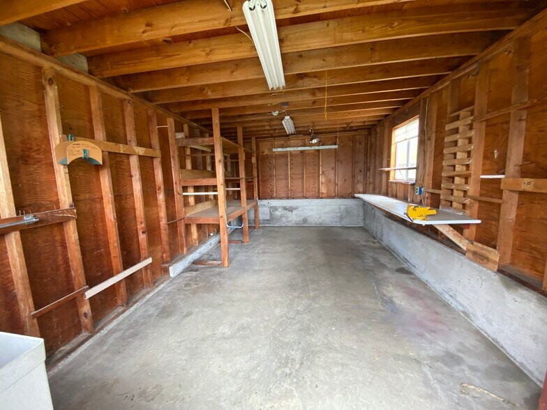 Building Photo - 1308 Beacon Way S