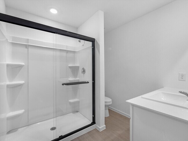 Building Photo - 25433 Carnation Ct