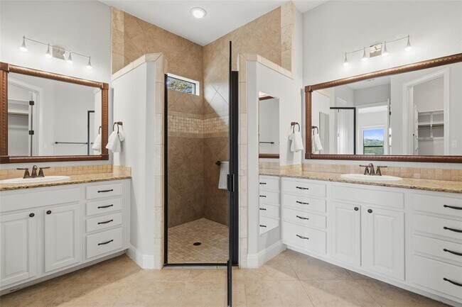 Building Photo - 17813 Kingfisher Ridge Dr