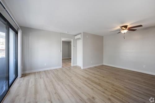 Interior Photo - Poinsettia Club