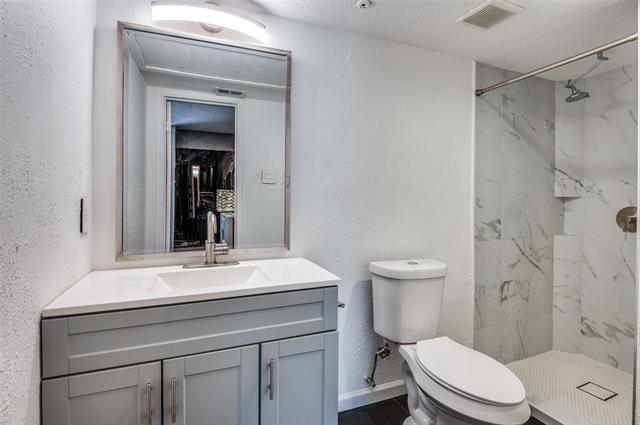 Building Photo - 4317 Hartford St