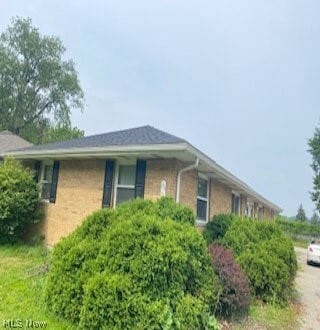 Building Photo - 184 Kenwood Ave