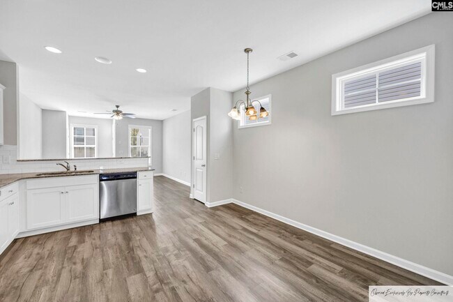 Building Photo - 154 Silver Run Pl