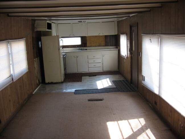 Building Photo - 12589 Main St