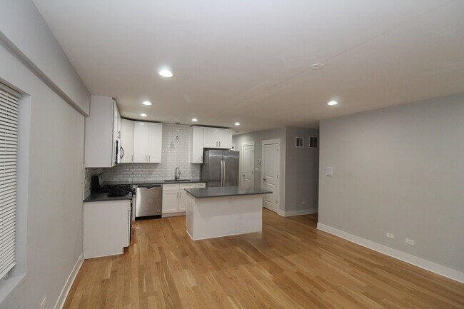 Building Photo - 1411 W Taylor St