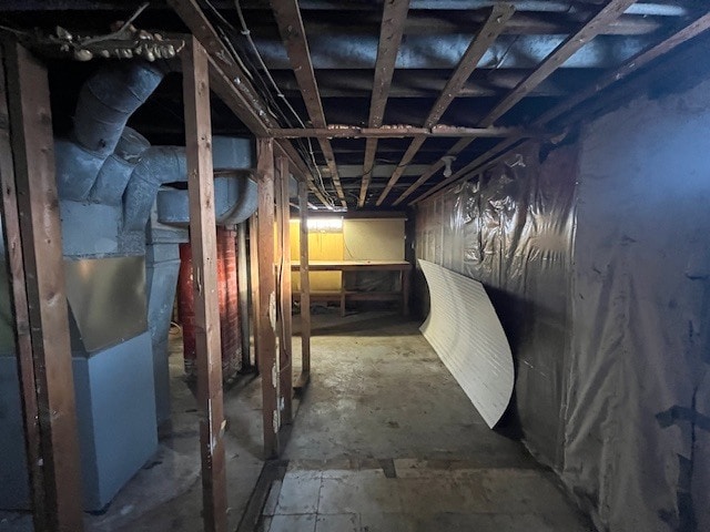 Building Photo - 230 E Victoria St