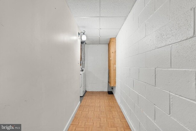 Building Photo - 9130 Bobwhite Cir
