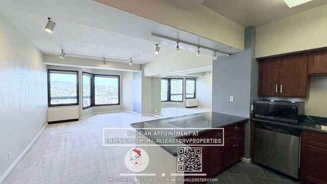 Building Photo - Bright 1 bedroom condo with spectacular views on the 25th floor!