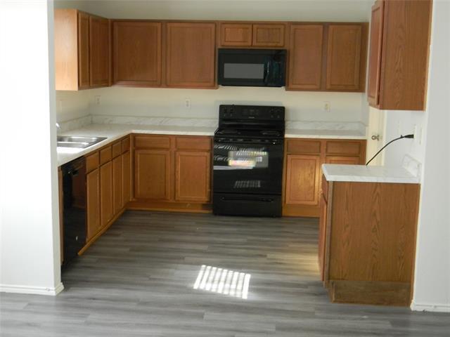 Building Photo - 4632 Pangolin Dr