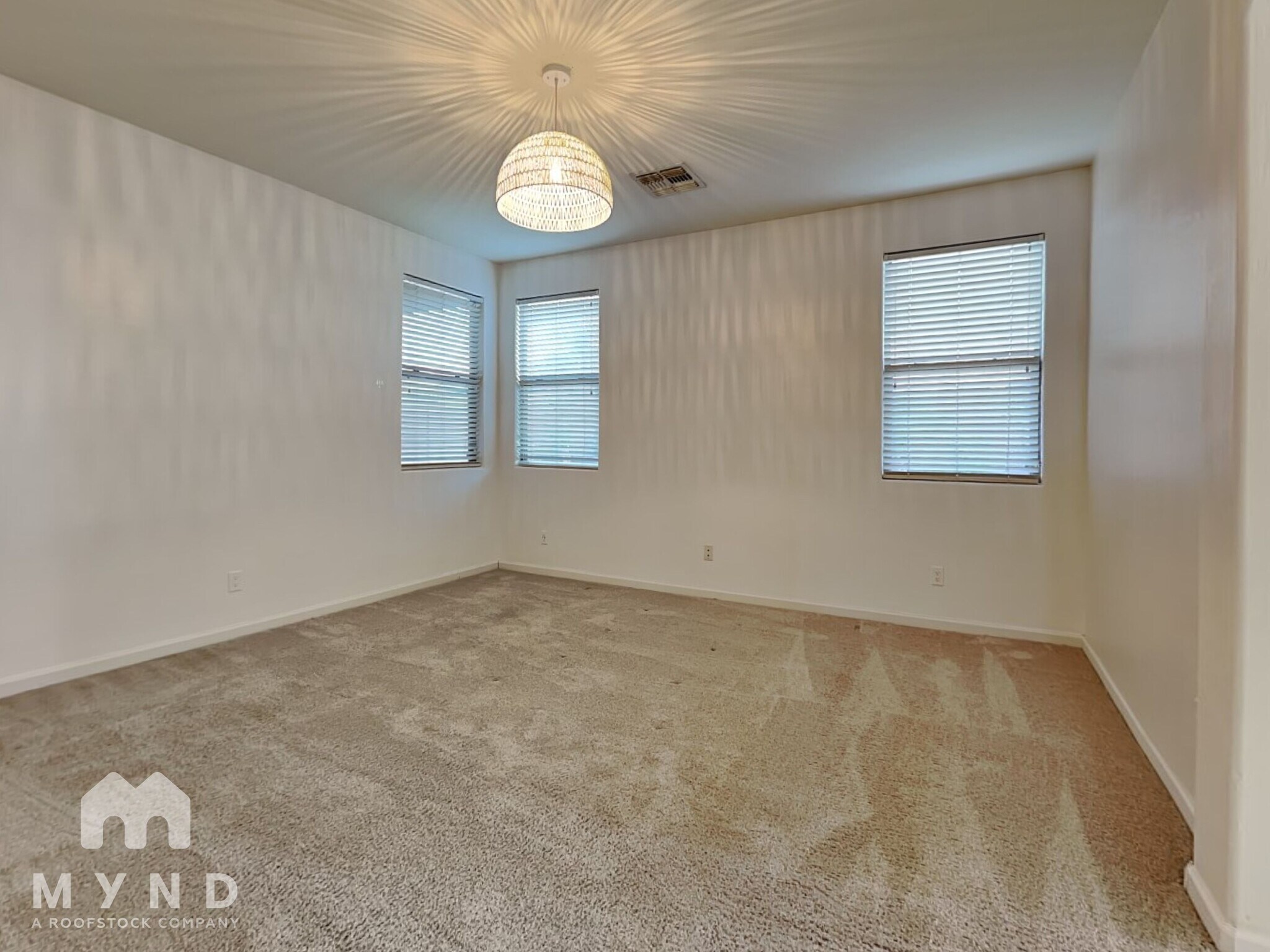 Building Photo - 17964 W Carol Ave