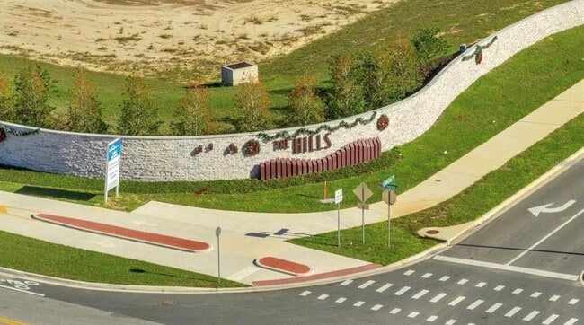 Building Photo - 2301 Mystic Maze Ln