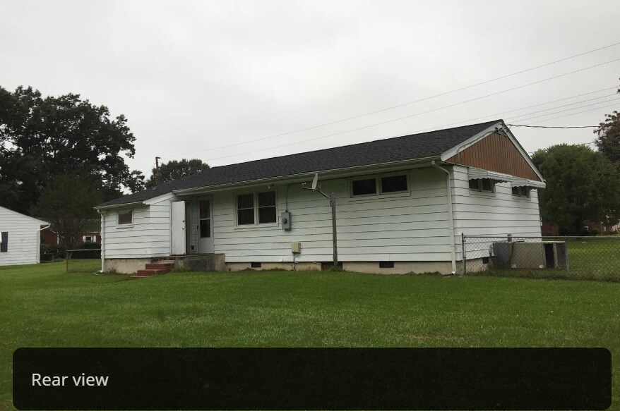 Building Photo - 90 Pollard Dr